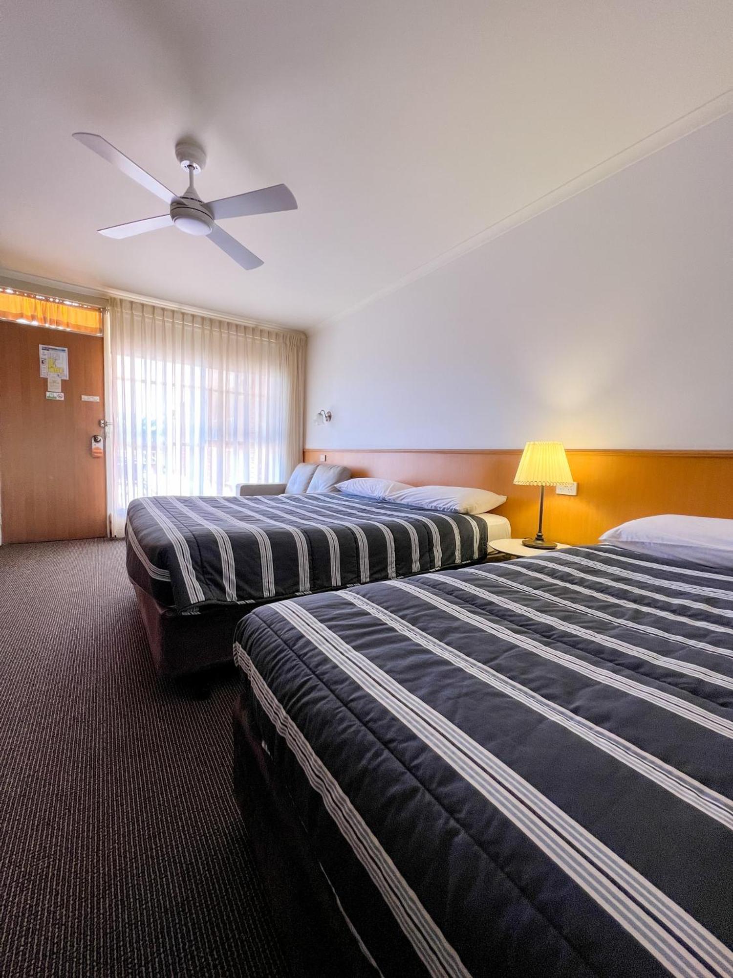 Summerhill Motor Inn (Adults Only) Merimbula Exterior photo